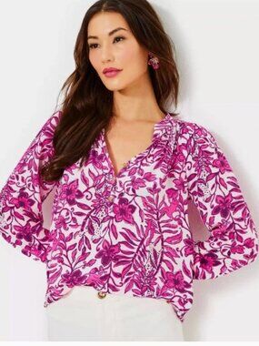 NWT New Lilly Pulitzer Elsa Silk Top, Elderflower Blossom Lil Escape Plan Large